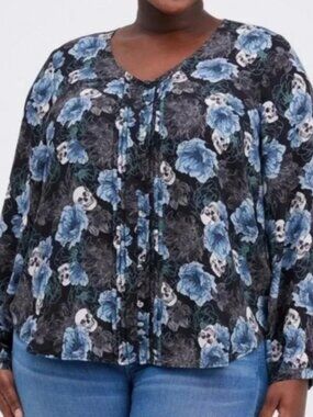 Torrid 2X Black Floral and Skull Button-Front Blouse with Blue Flowers